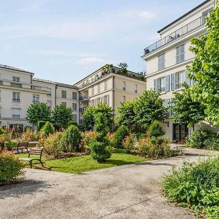 Cour Royal Apartment Near Disneyland Bmyguest شيسي المظهر الخارجي الصورة